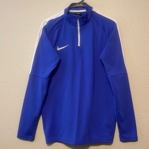 Mens Medium Nike Quarter Zip
